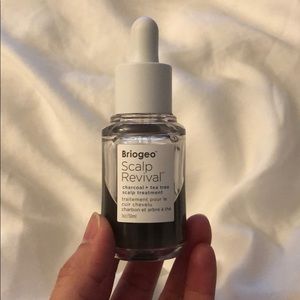BRIOGEO Scalp Revival Charcoal + tea tree